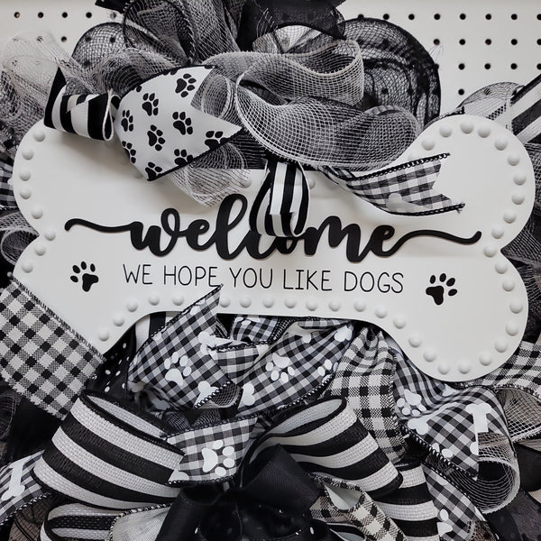 Welcome we hope you like dogs Wreath