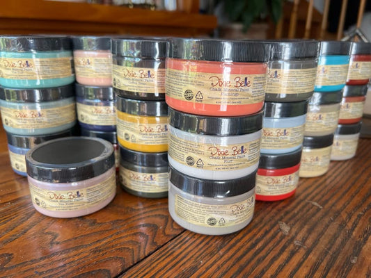 DIXIE BELLE 4 oz. CHALK MINERAL PAINT